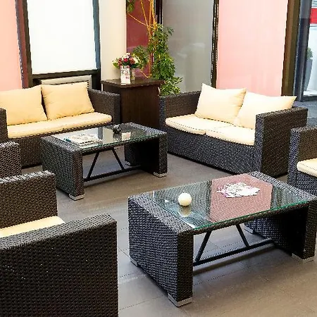 Cerise Lägenhetshotell Strasbourg